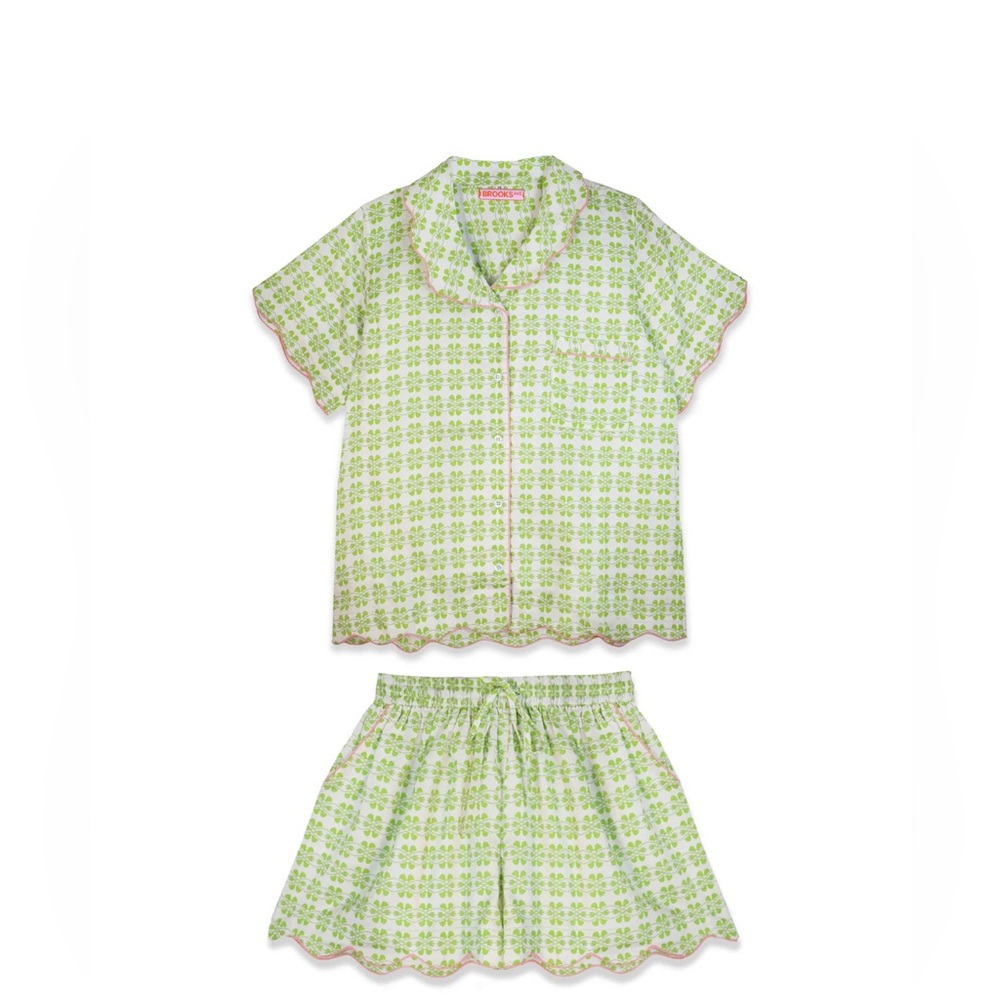 Brooks Avenue Scalloped pajama set
